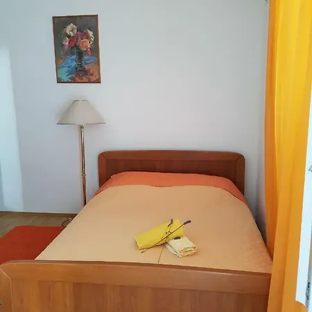 Cvita Pensionat Trogir